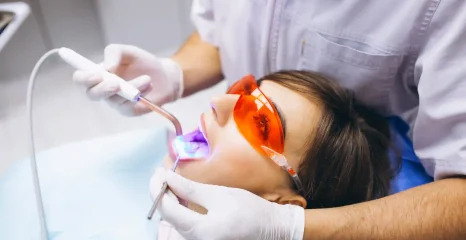 Teeth Whitening in Dubai: Options for a Brighter Smile